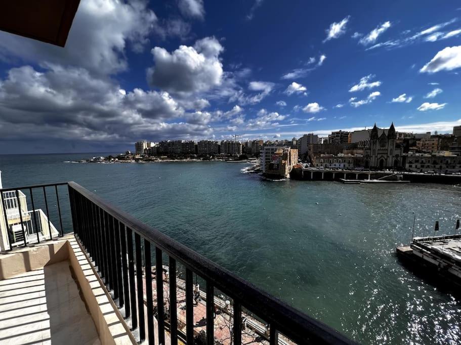 Seafront Meridionale 2Bedroom Apartment سانت جوليان المظهر الخارجي الصورة