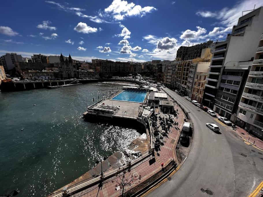 Seafront Meridionale 2Bedroom Apartment سانت جوليان المظهر الخارجي الصورة