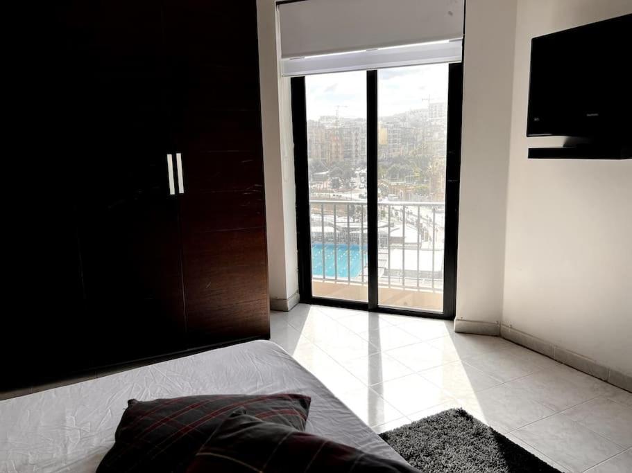 Seafront Meridionale 2Bedroom Apartment سانت جوليان المظهر الخارجي الصورة